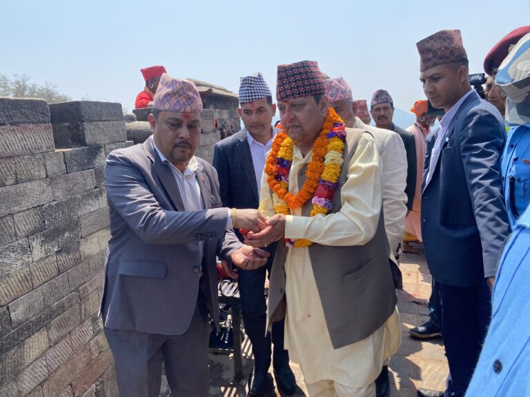 15211515 raja in gorkha
