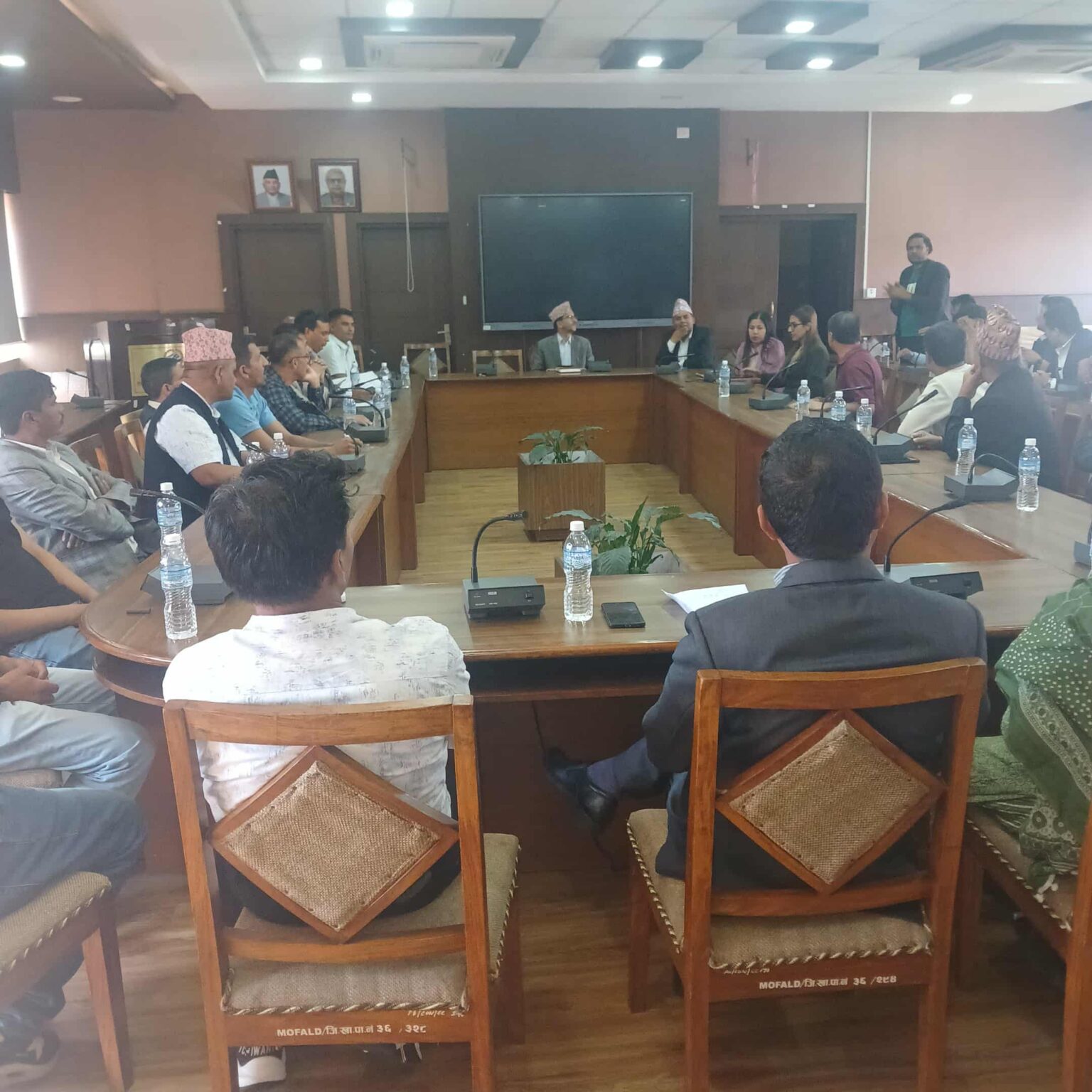  सामान्य प्रशासन मन्त्रालयभित्रै दलीय प्रभाव, सचिवले भने– ‘दबाबले काम गर्नै गाह्रो भएको छ’ 