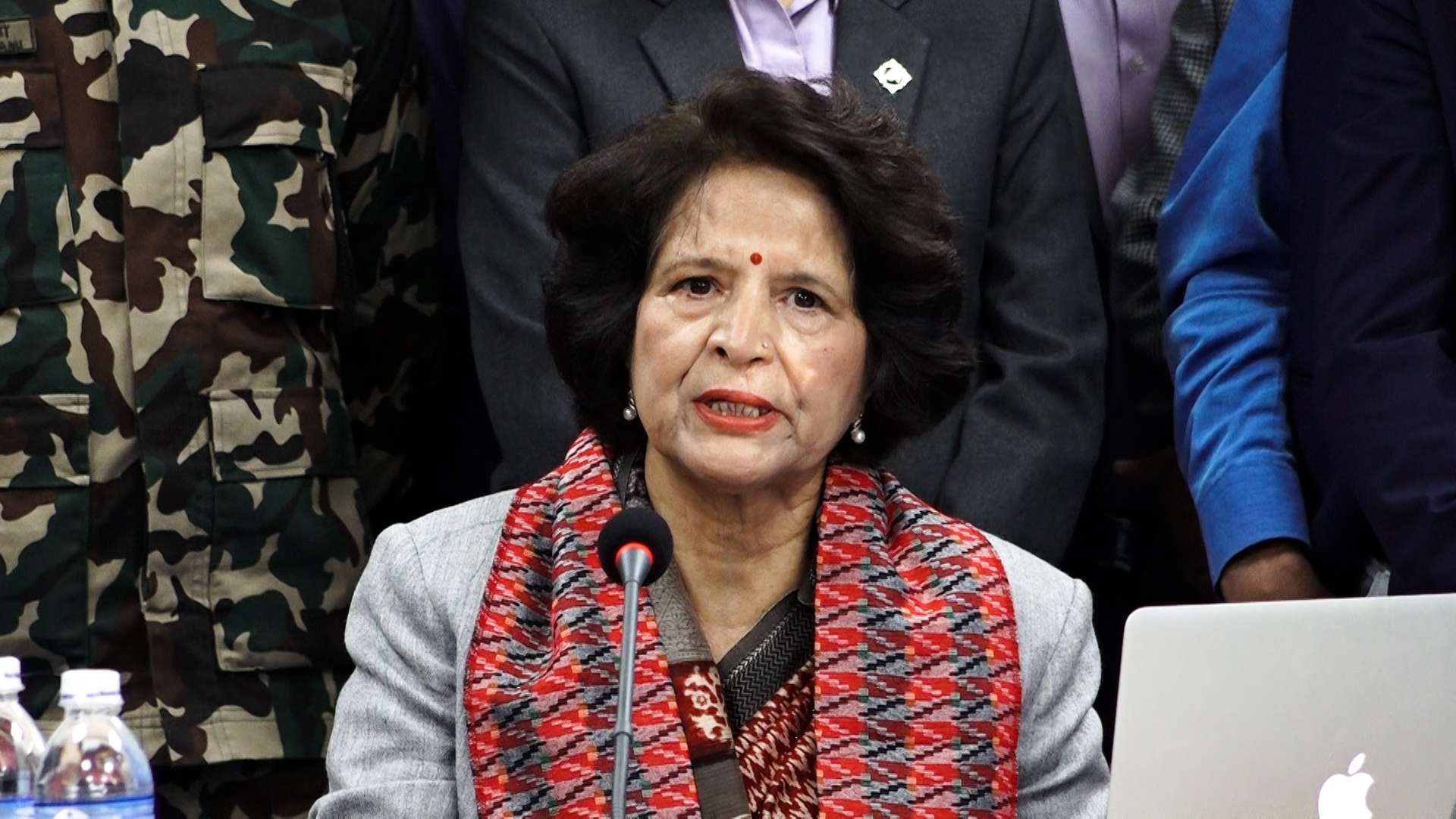 पदभार ग्रहण गर्दै स्वास्थ्यमन्त्री गौतमले भनिन्- भ्रष्टाचार भएको सुन्न नपरोस्