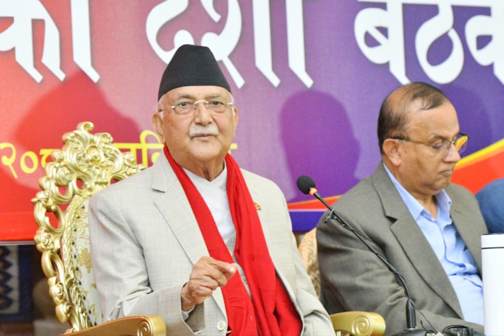 ओलीले भने- मैले हट्नुपर्छ कि पर्दैन फेसबुकले होइन, यो कमिटीले भन्नुपर्छ
