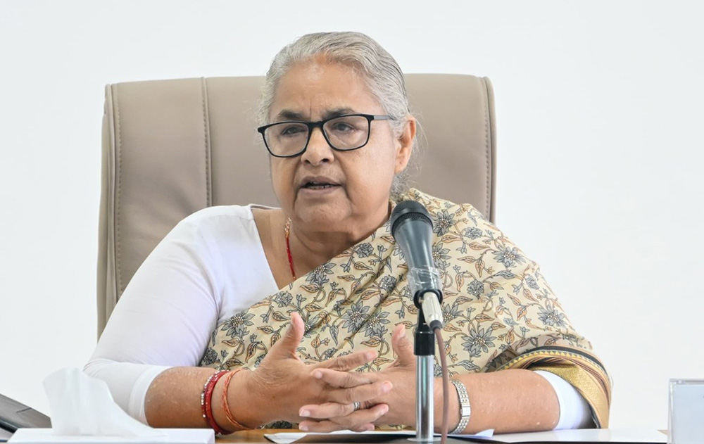 प्रधानमन्त्रीले कुलमानसहित तीन मन्त्रीलाई भनिन्–राजीनामा दिनुस्