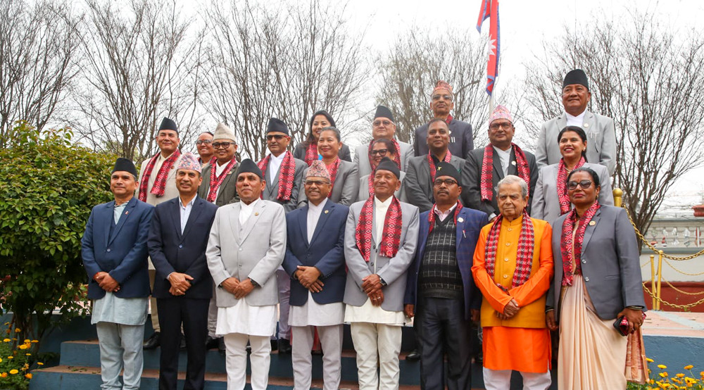  राष्ट्रियसभाका नवनिर्वाचित १७ सदस्यले लिए शपथ 