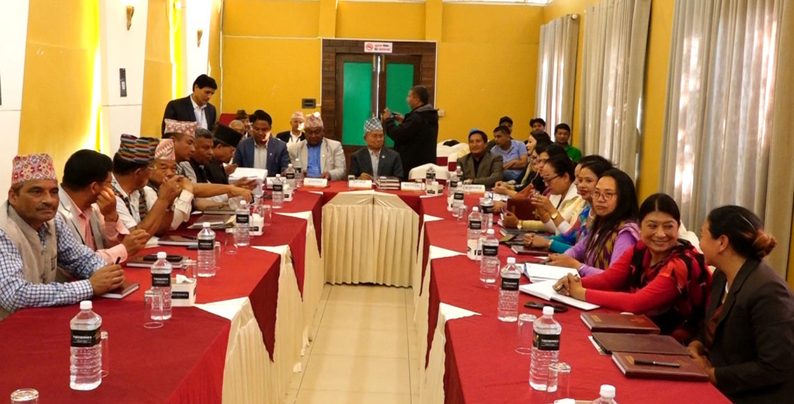  आइतबारे बिदा फिर्ता लिन मेयर्स फोरमको आग्रह, कानुनी उपचार खोज्ने चेतावनी