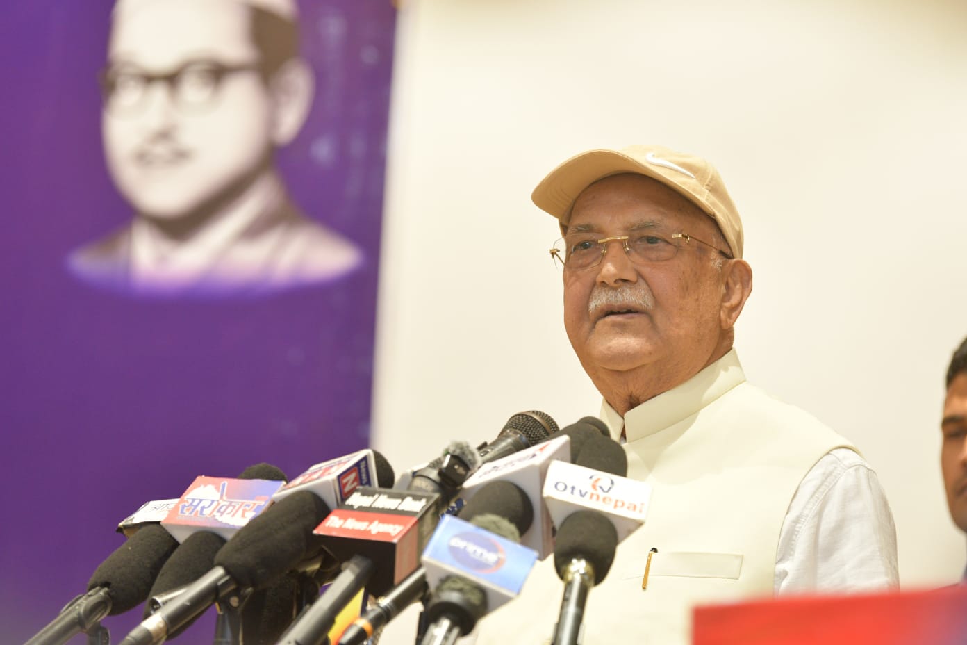 अहिलेजस्तो बर्बरता पञ्चायतकालमा पनि थिएन : केपी ओली