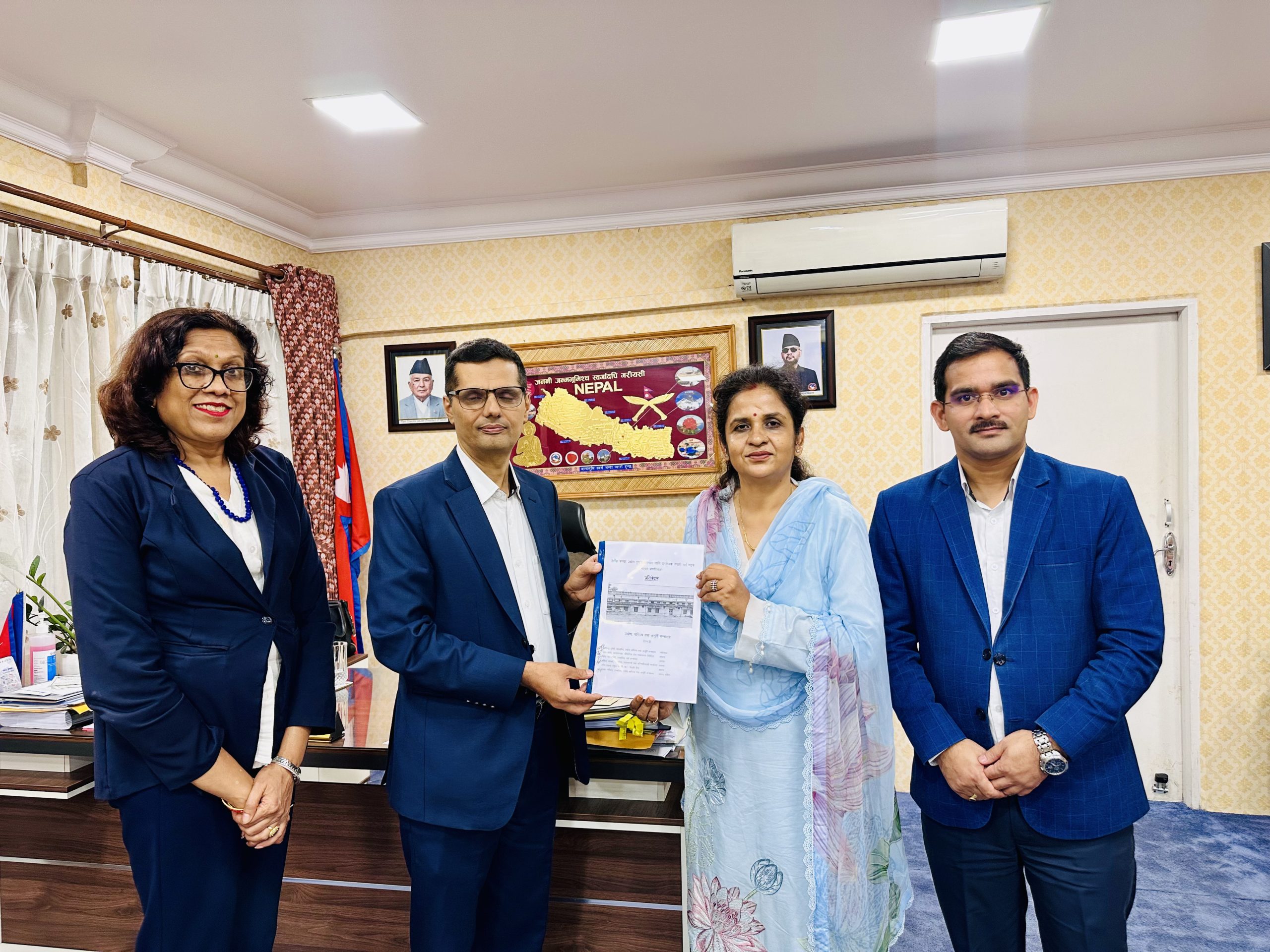 हेटौँडा कपडा उद्योग : कार्यदलले बुझायाे प्रतिवेदन, परीक्षण उत्पादनको तयारी