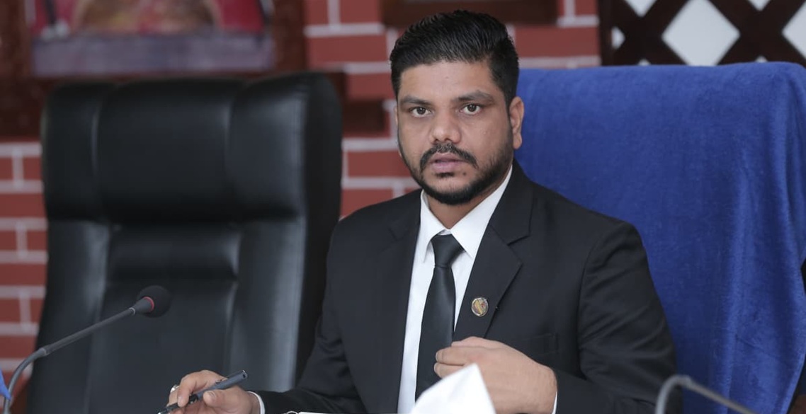 ‘बीमा कम्पनीहरू श्रमिकको बीमा भुक्तानी सहजै गर्न मान्दैनन्’