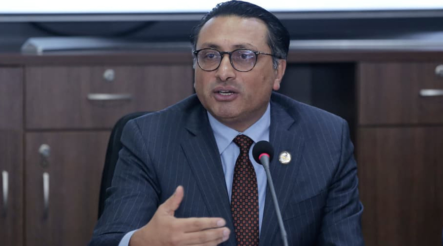 प्रधानमन्त्रीसँगको समन्वयमा कुनै समस्या छैन, बजारका हल्ला मात्रै हुन् : अर्थमन्त्री वाग्ले