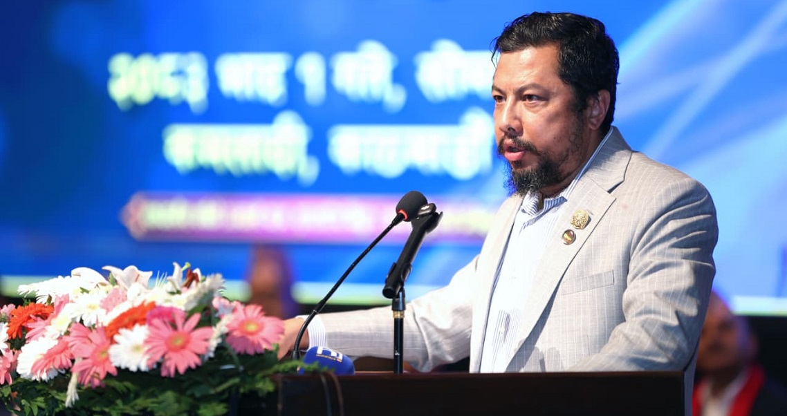 कानुन र विधिकै आधारमा बिजुलीको बक्यौता उठाउँछौँ : ऊर्जामन्त्री श्रेष्ठ